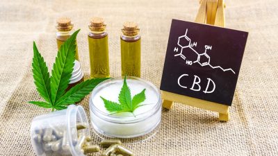 cbd thc feuille de cannabis